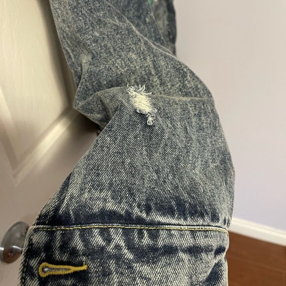 Flintstones Blue Botton up Denim jean jacket - Picture 3 of 9